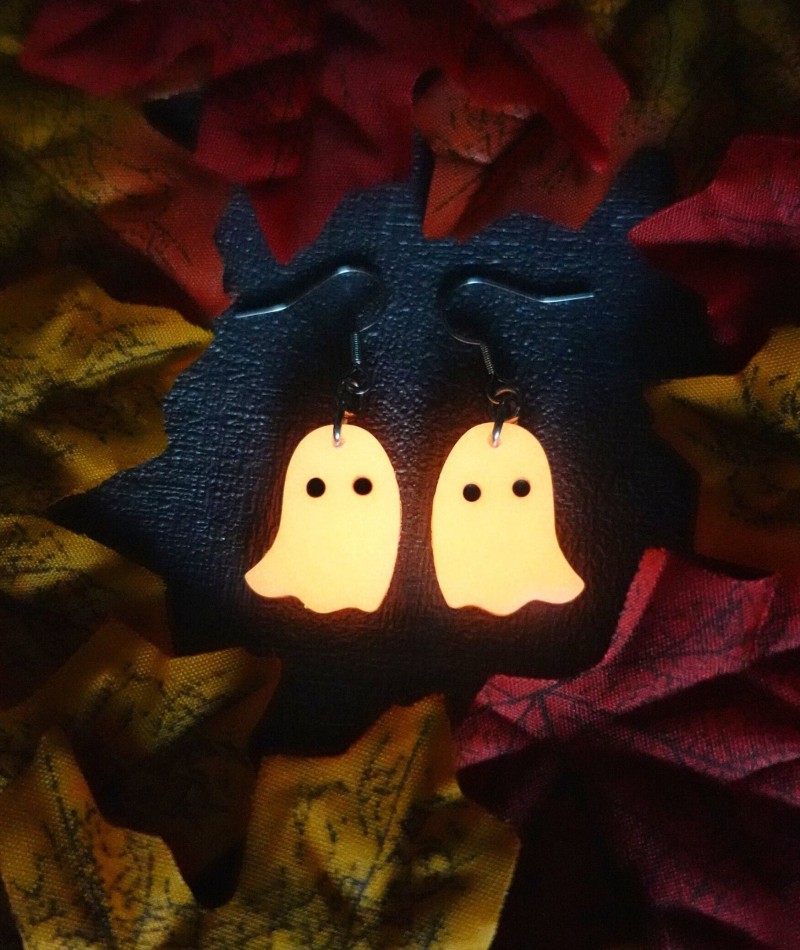 Scary Ghost Earrings 