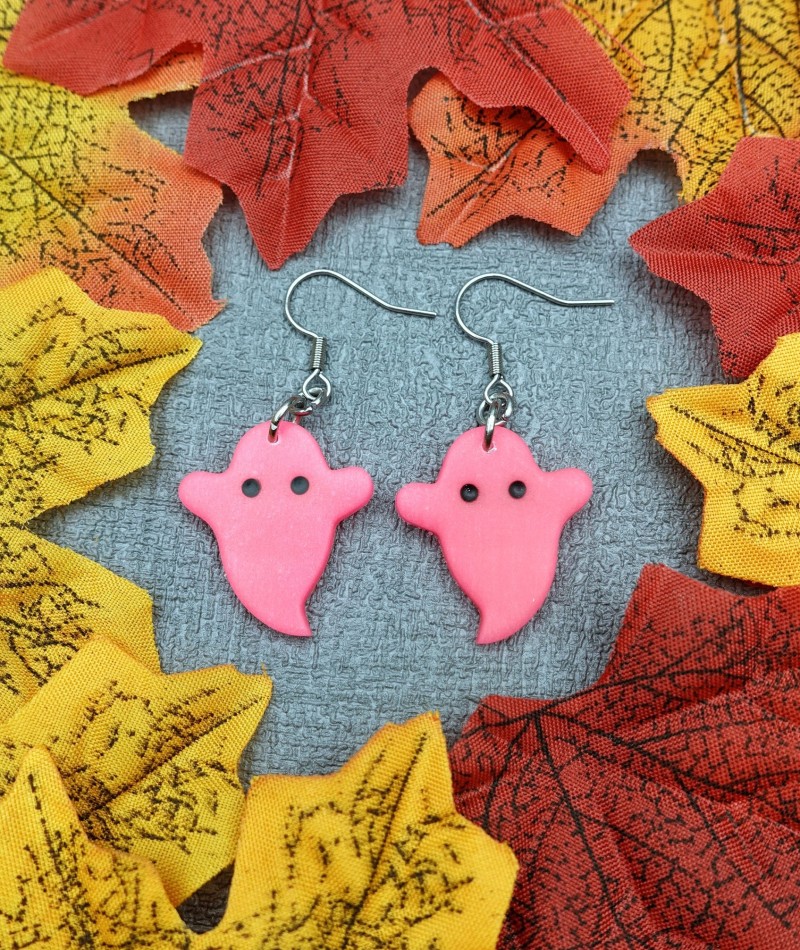 Spooky Ghost Earrings 