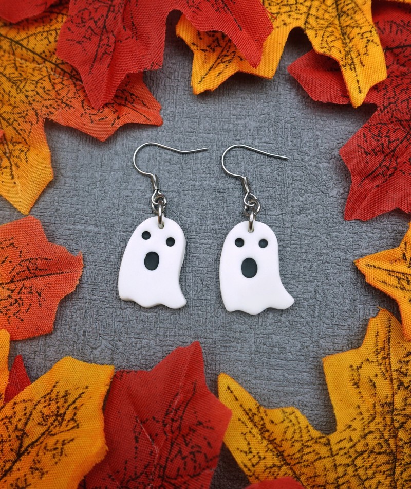 Spooky Ghost Earrings 