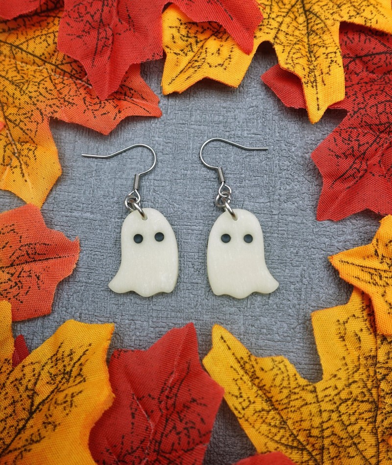 Scary Ghost Earrings 