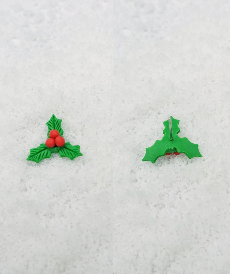Holly Stud Earrings 