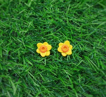 Daffodil Stud Earrings 