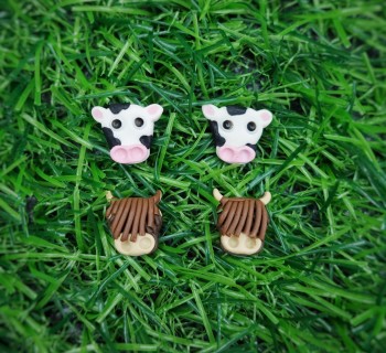 Cow Stud Set 